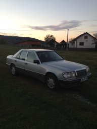 mercedes-w124